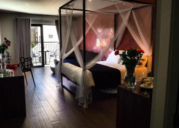 Adelphi Boutique Hotel