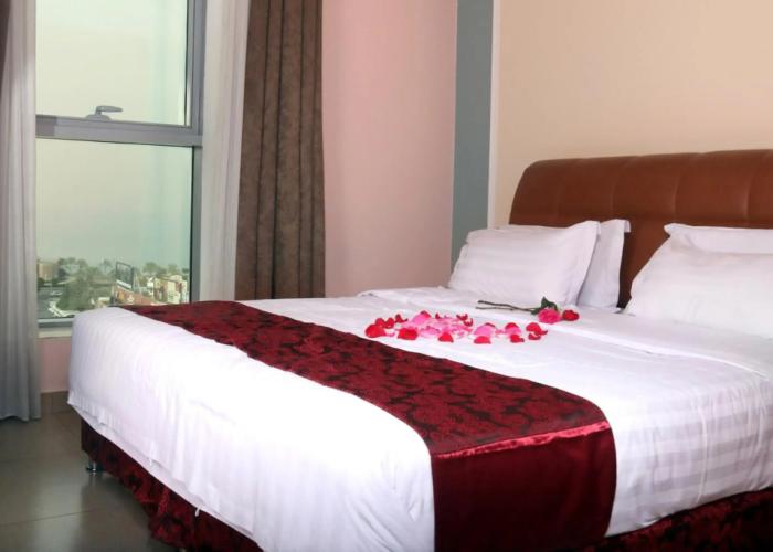 Laguna Hotel Suites