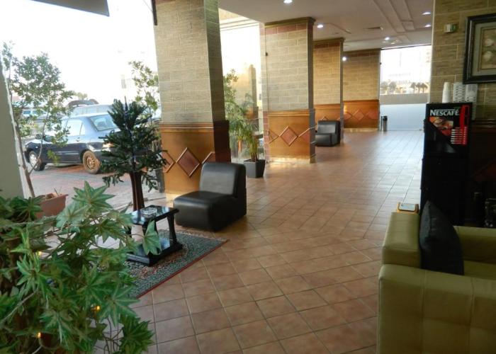Arinza Tower Quality Suites