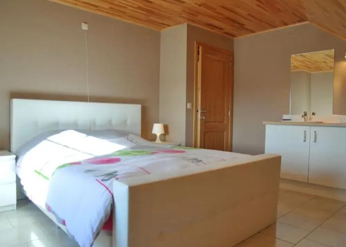 Holiday Home in Somme Leuze With Garden