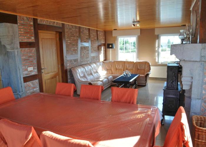 Holiday Home in Somme Leuze With Garden