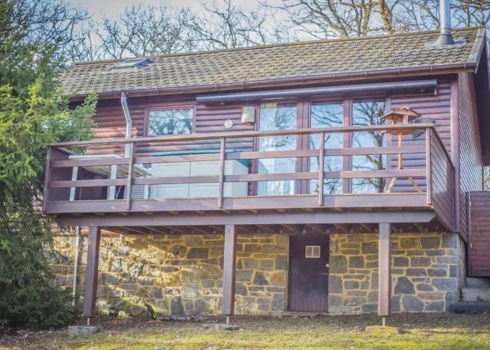 Ardennes Chalet Near Somme-leuze With Terrace