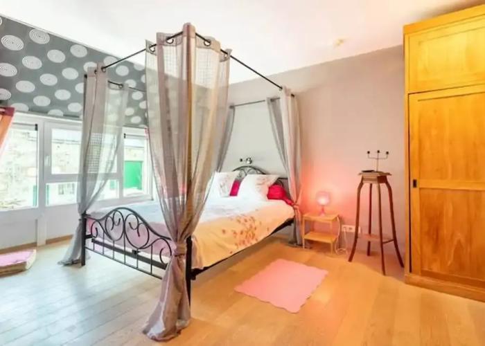 Room-tranquil Retreat in Hamoir, Belgium