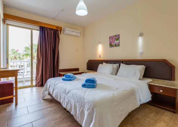 Antonis G. Hotel Apartments