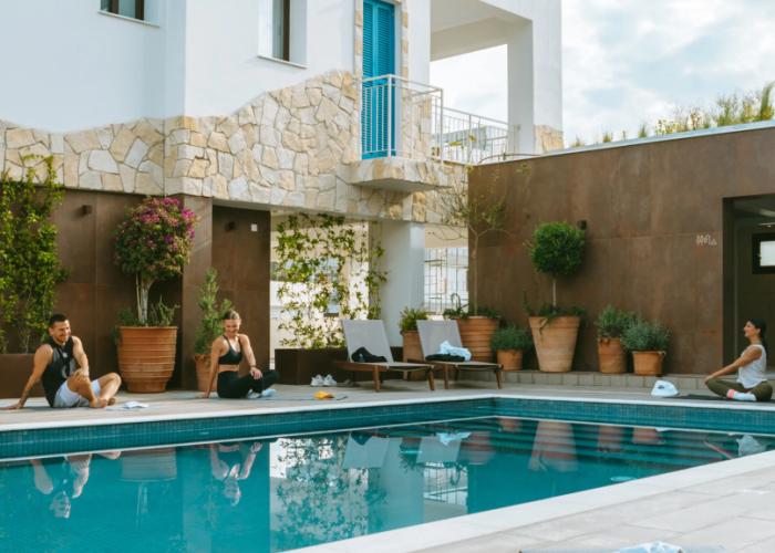 Liv & Co Suites & Villas Apartment Hotel