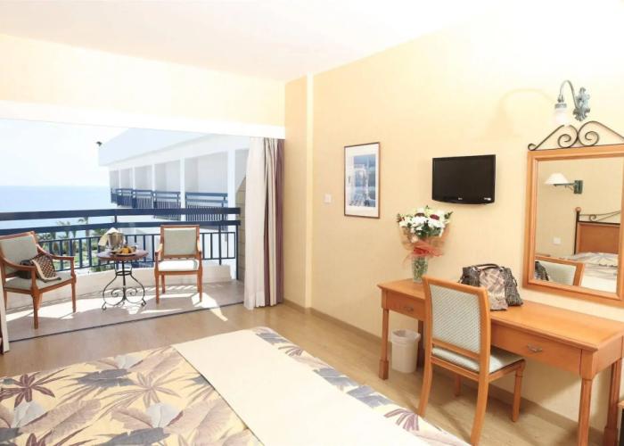 Ascos Coral Beach Hotel
