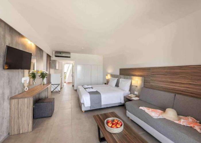 Kapetanios Aqua Resort