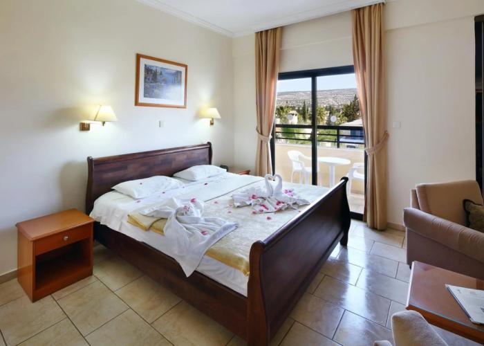 Panareti Coral Bay Hotel