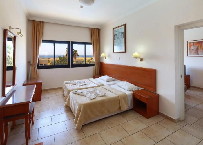 Panareti Coral Bay Hotel