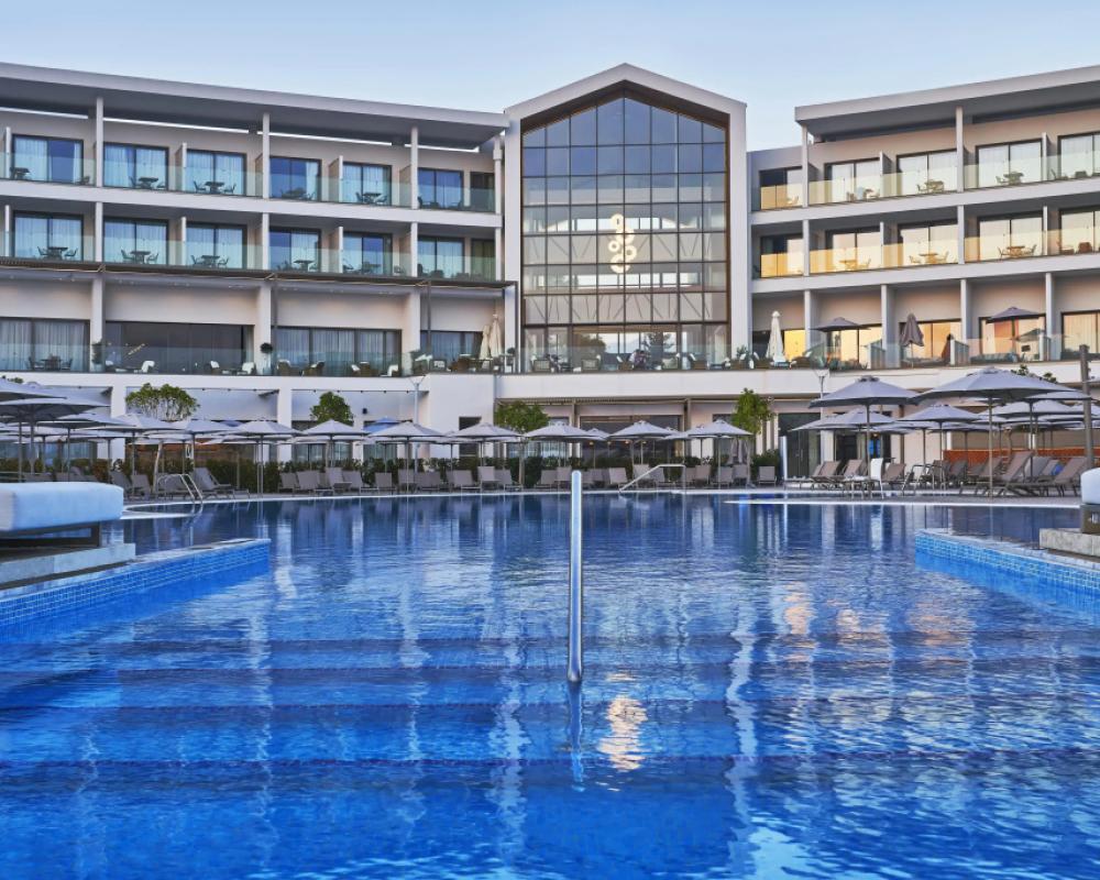 фото Mare Paphos