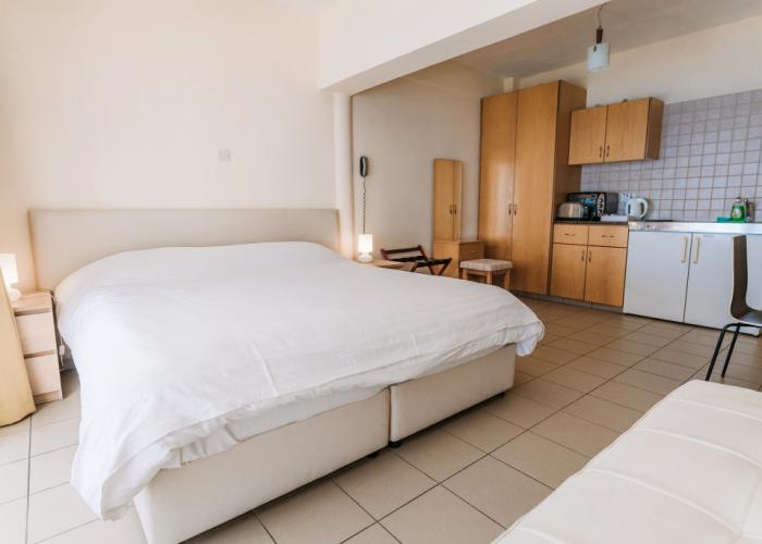 Vrachia Beach Hotel & Suites - Adults only