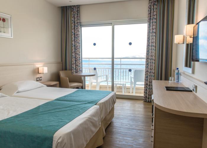 Cynthiana Beach Hotel