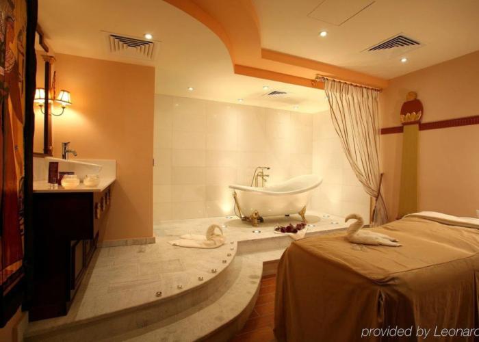 Aquamare Beach Hotel & Spa
