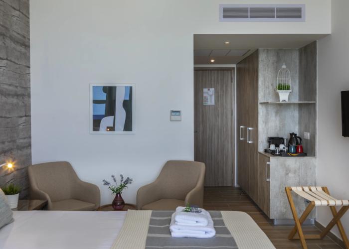 Leonardo Plaza Cypria Maris Beach Hotel & Spa