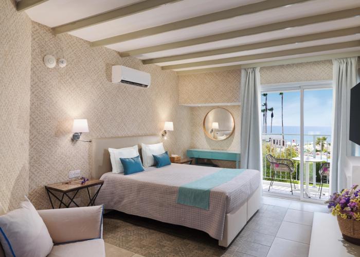 Leonardo Plaza Cypria Maris Beach Hotel & Spa
