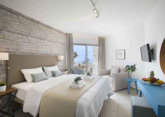 Leonardo Plaza Cypria Maris Beach Hotel & Spa