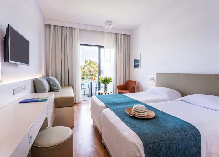 Louis Phaethon Beach Club