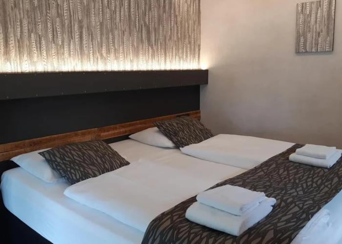 RAVEL Hotel Cyrano