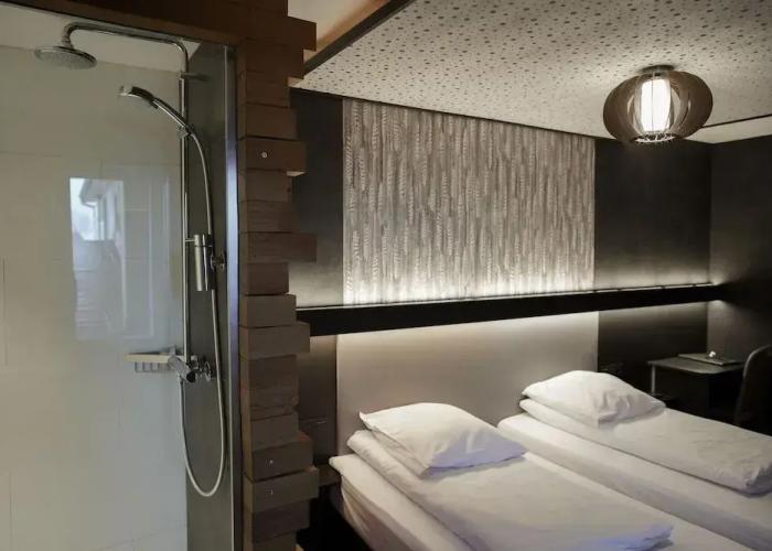 RAVEL Hotel Cyrano
