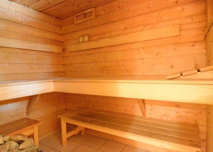 Chalet in Ovifat Near Lake