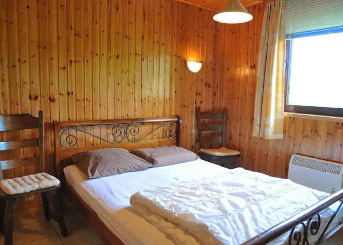 Holiday Home in Hampteau With Garden