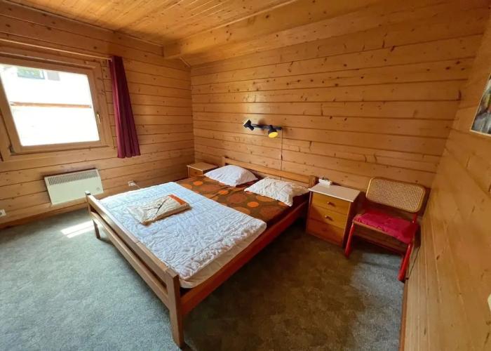 Chalet Just Outside Hampteau Offering Magnificent Views Across the Ourthe Valley