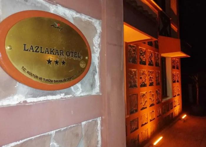 Lazlakar Hotel