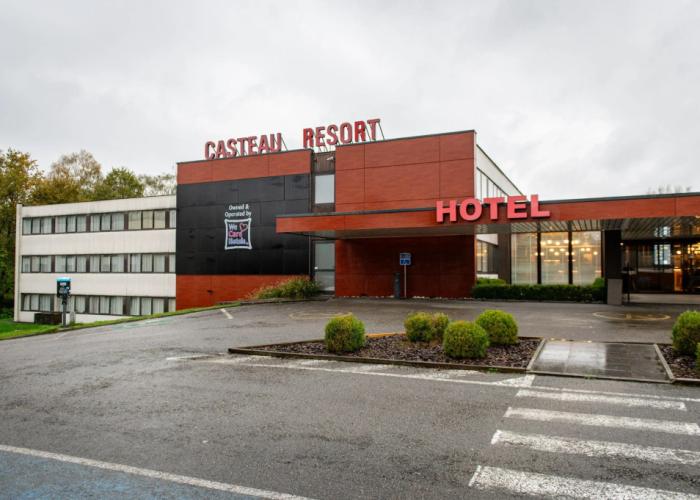 Hotel & Aparthotel Casteau Resort Mons
