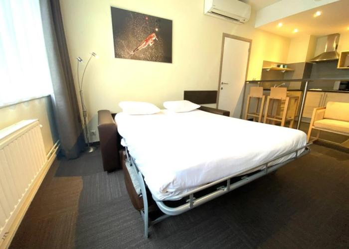 Hotel & Aparthotel Casteau Resort Mons