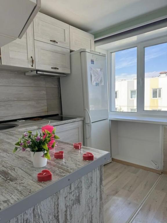 Na Ulitse Skuridina 6a Flat