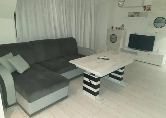 Cosy Charming 2-bed Apartment in Blagoevgrad
