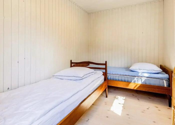6 Person Holiday Home in Blokhus