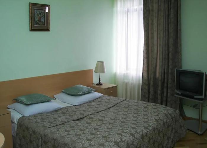 Yeghevnut Hotel