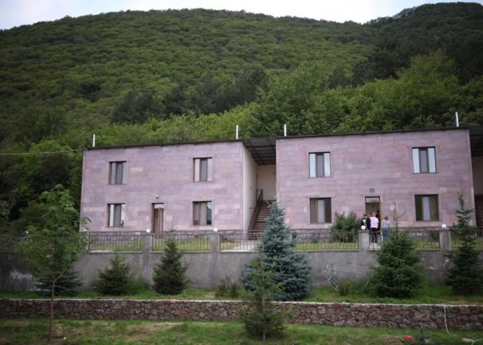Yeghevnut Hotel