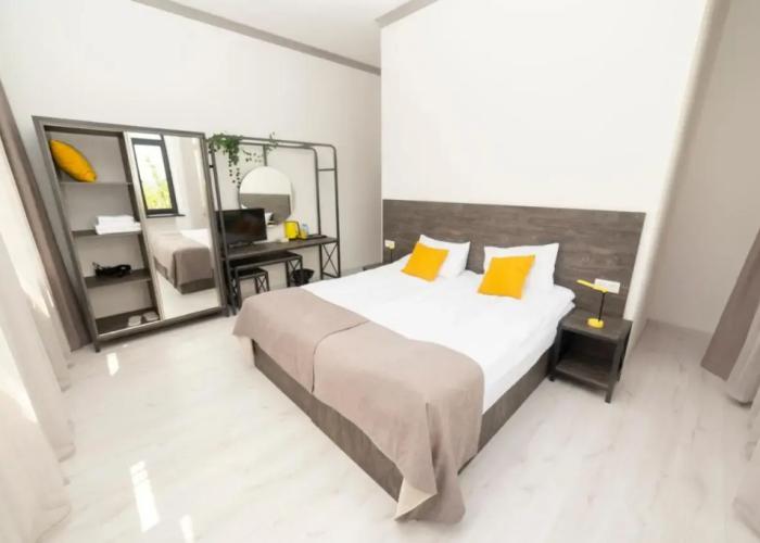 Popock Goris Guest House