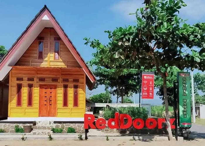 RedDoorz @ Geopark Ciletuh Sukabumi