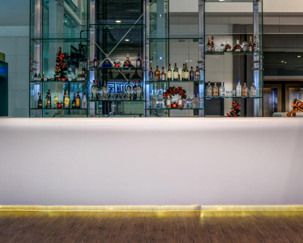 Tav Airport Hotel Izmir