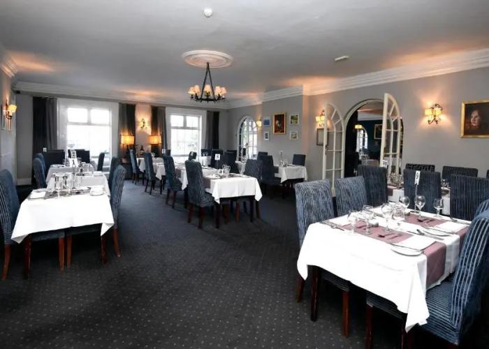Leenane Hotel