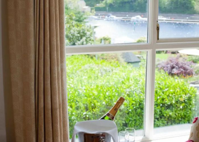 The Lakeside Hotel & Leisure Centre