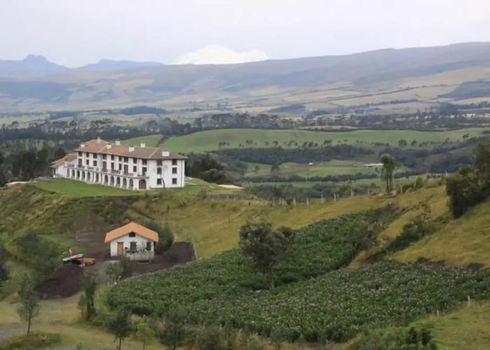 CotopaxiPungo Finca Hotel