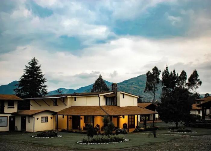 Chuquiragua lodge y spa