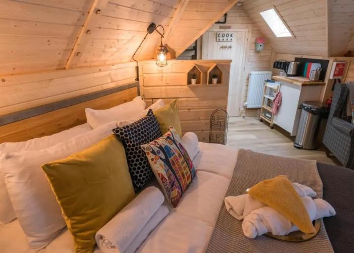 Cozy Carluke Lodge Retreat
