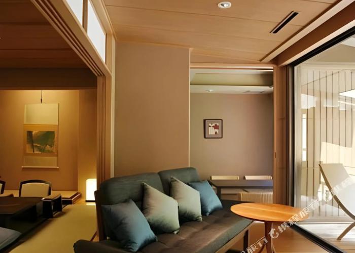 Hotel Takinoya