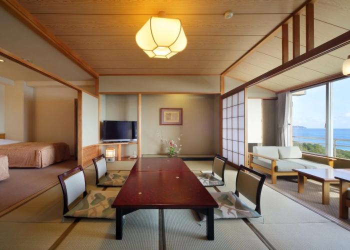 Hotel Kamogawakan