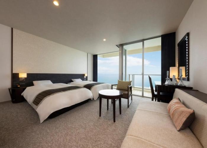 Kamogawa Grand Hotel