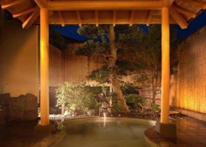 Kamogawa Onsen Gyominan Maruki Honkan