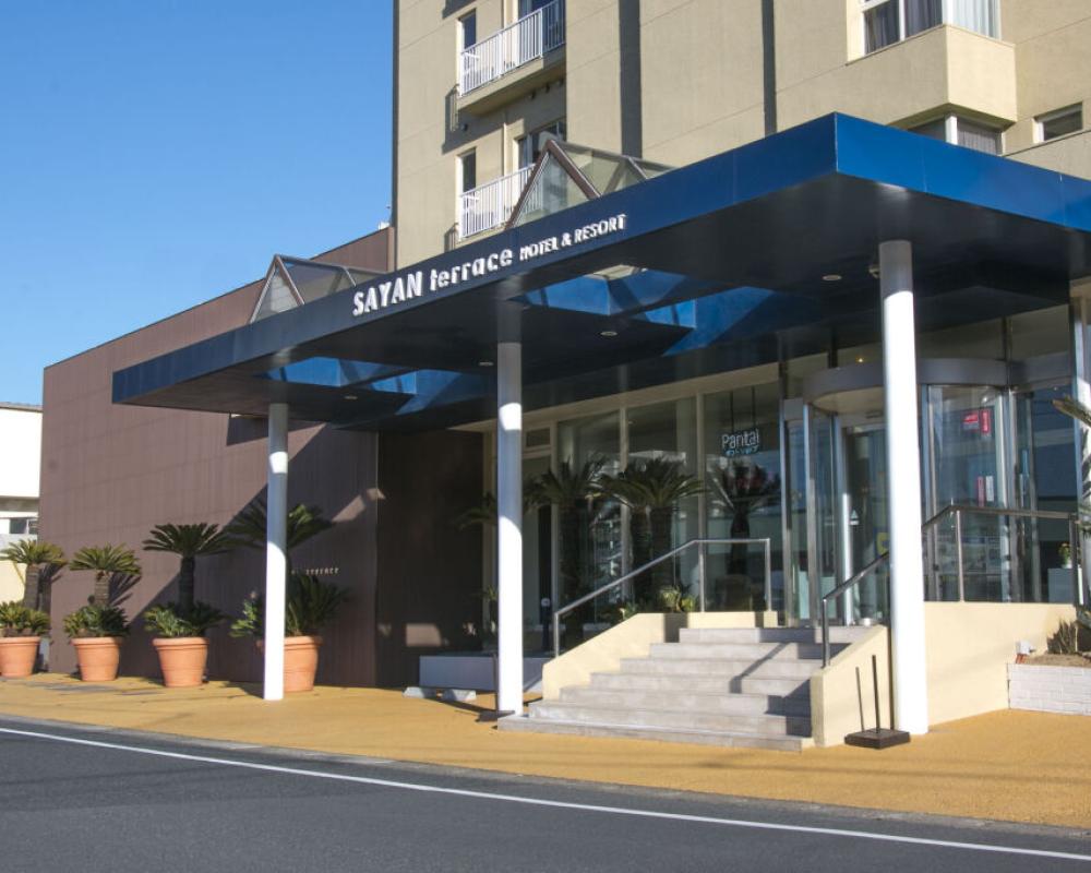 Sayan Terrace Hotel & Resort