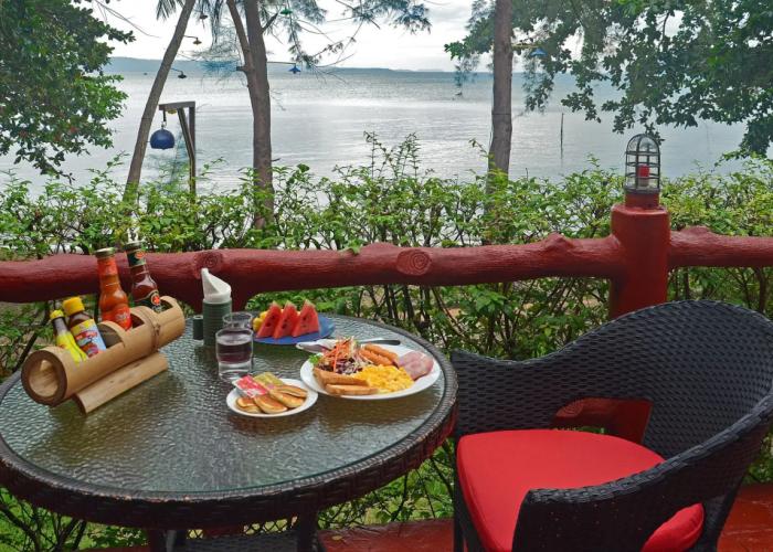 Koh Mak Buri Hut Natural Resort