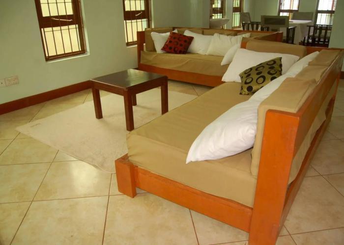 Ngorongoro Villa & Restaurant