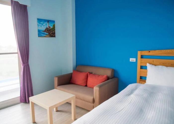 Country Lane Hostel